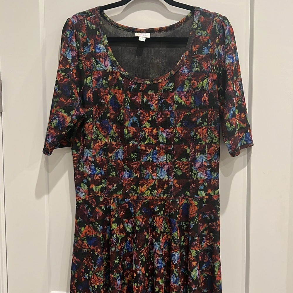 LulaRoe Floral Knit T Shirt Dress